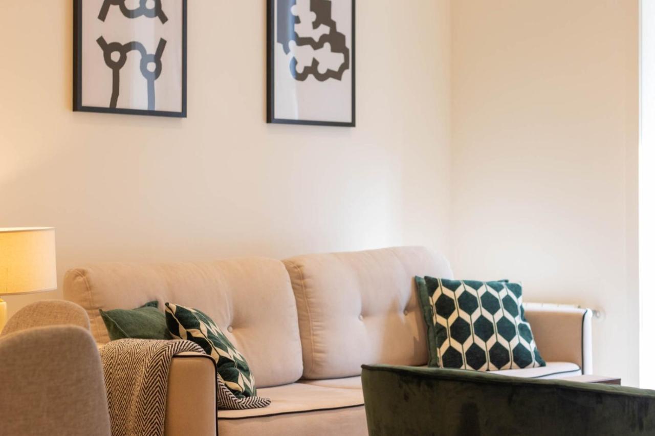 Luxury Guggenheim Museum Appartement Bilbao Buitenkant foto
